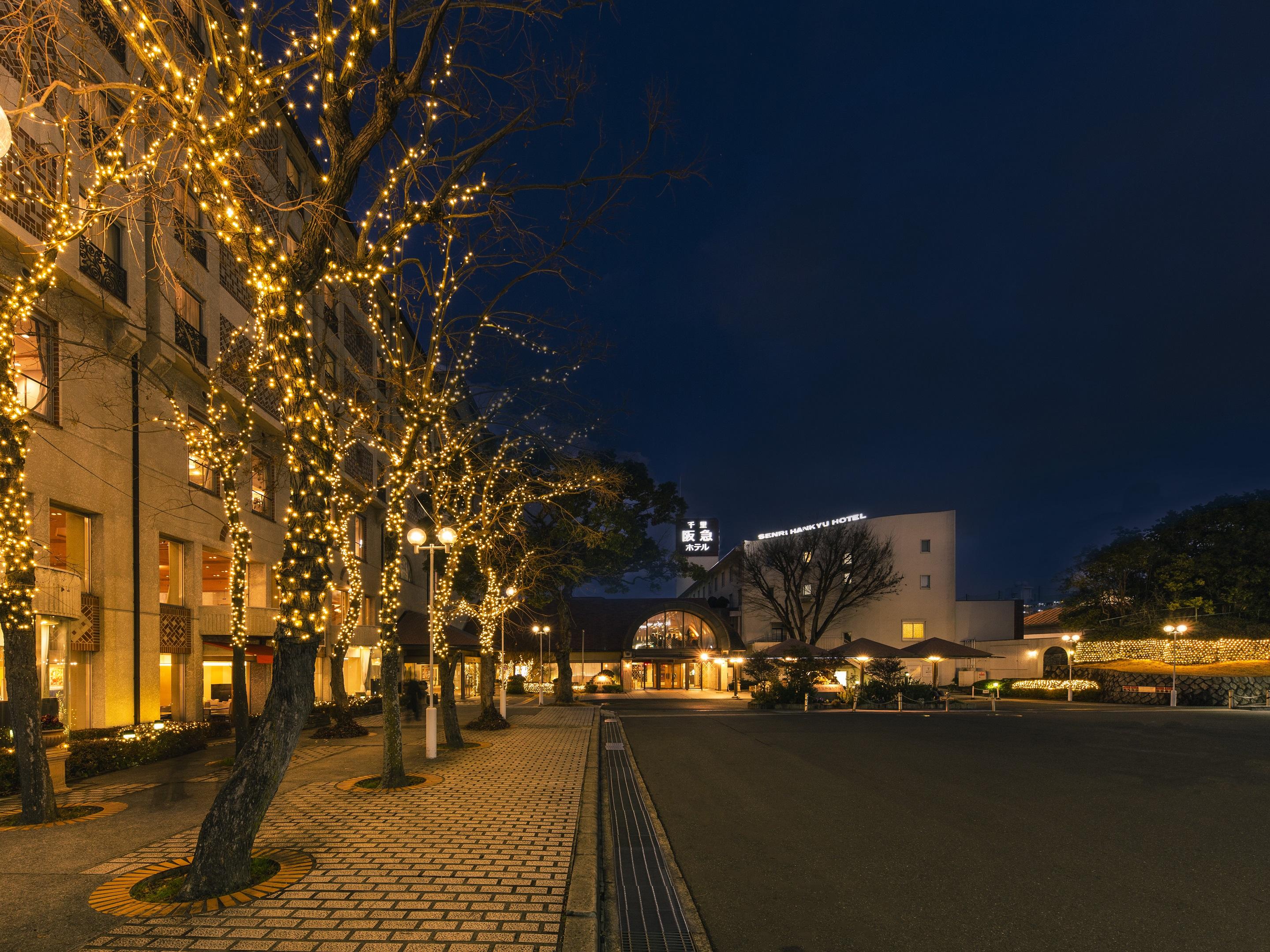 Senri Hankyu Hotel Osaka Toyonaka Exterior photo