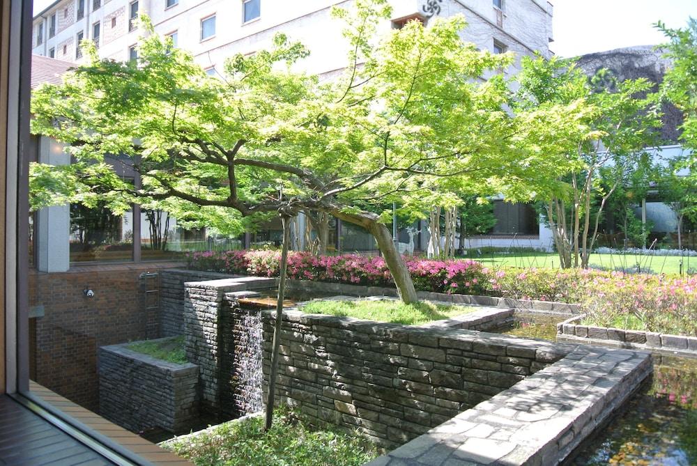 Senri Hankyu Hotel Osaka Toyonaka Exterior photo